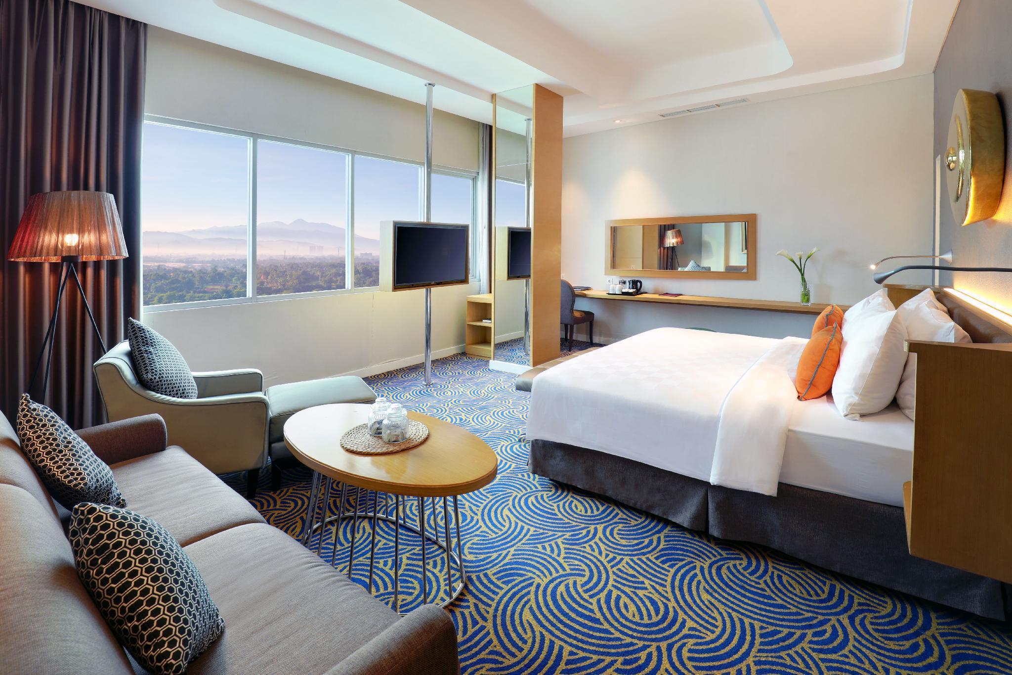 Hotel Ciputra Cibubur Managed By Swiss-Belhotel International Kültér fotó