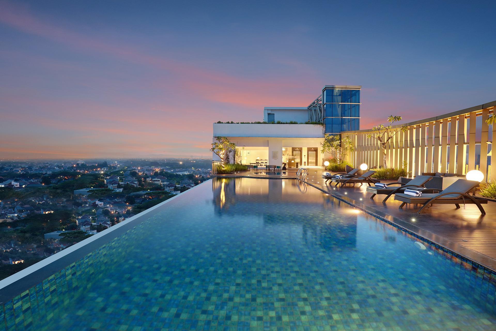 Hotel Ciputra Cibubur Managed By Swiss-Belhotel International Kültér fotó