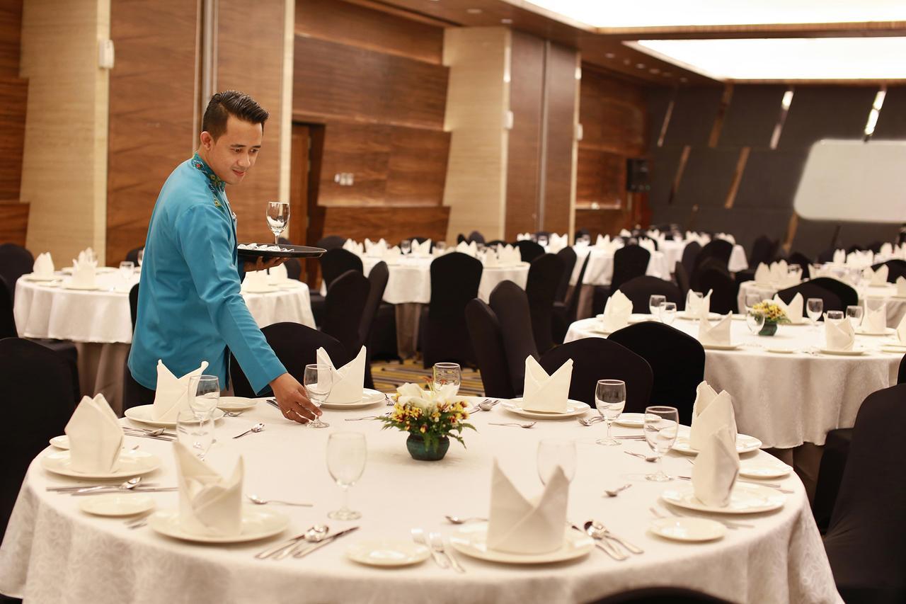 Hotel Ciputra Cibubur Managed By Swiss-Belhotel International Kültér fotó