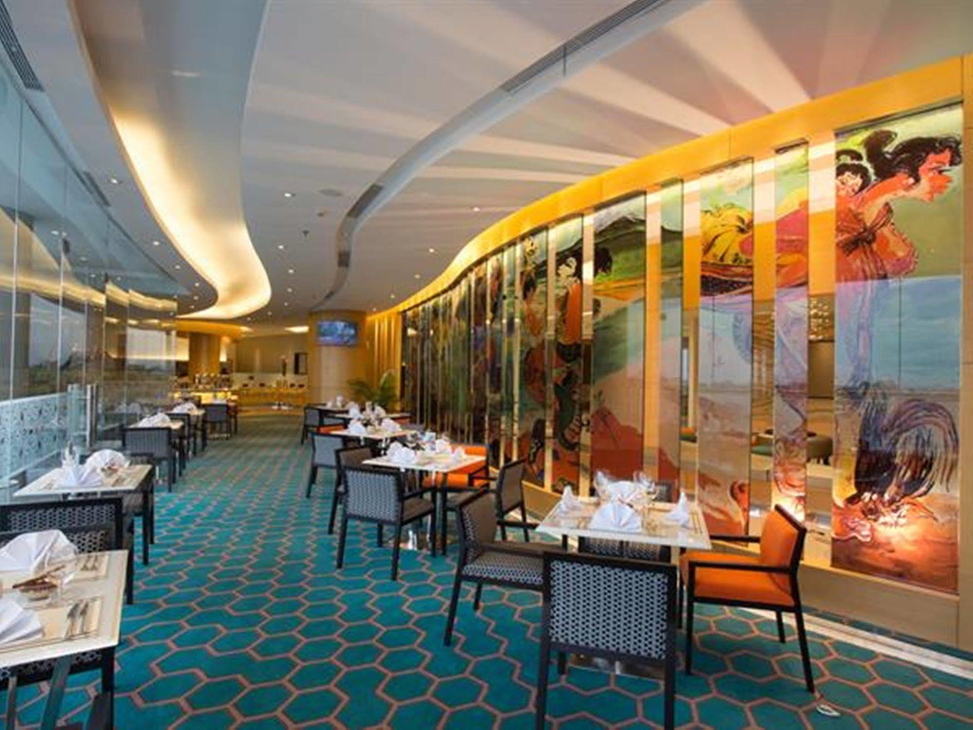 Hotel Ciputra Cibubur Managed By Swiss-Belhotel International Kültér fotó